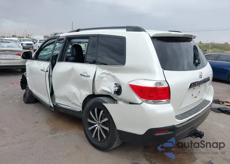 2013 Toyota Highlander Se V6 из США, поврежденный, VIN 5TDZK3EH2DS099537